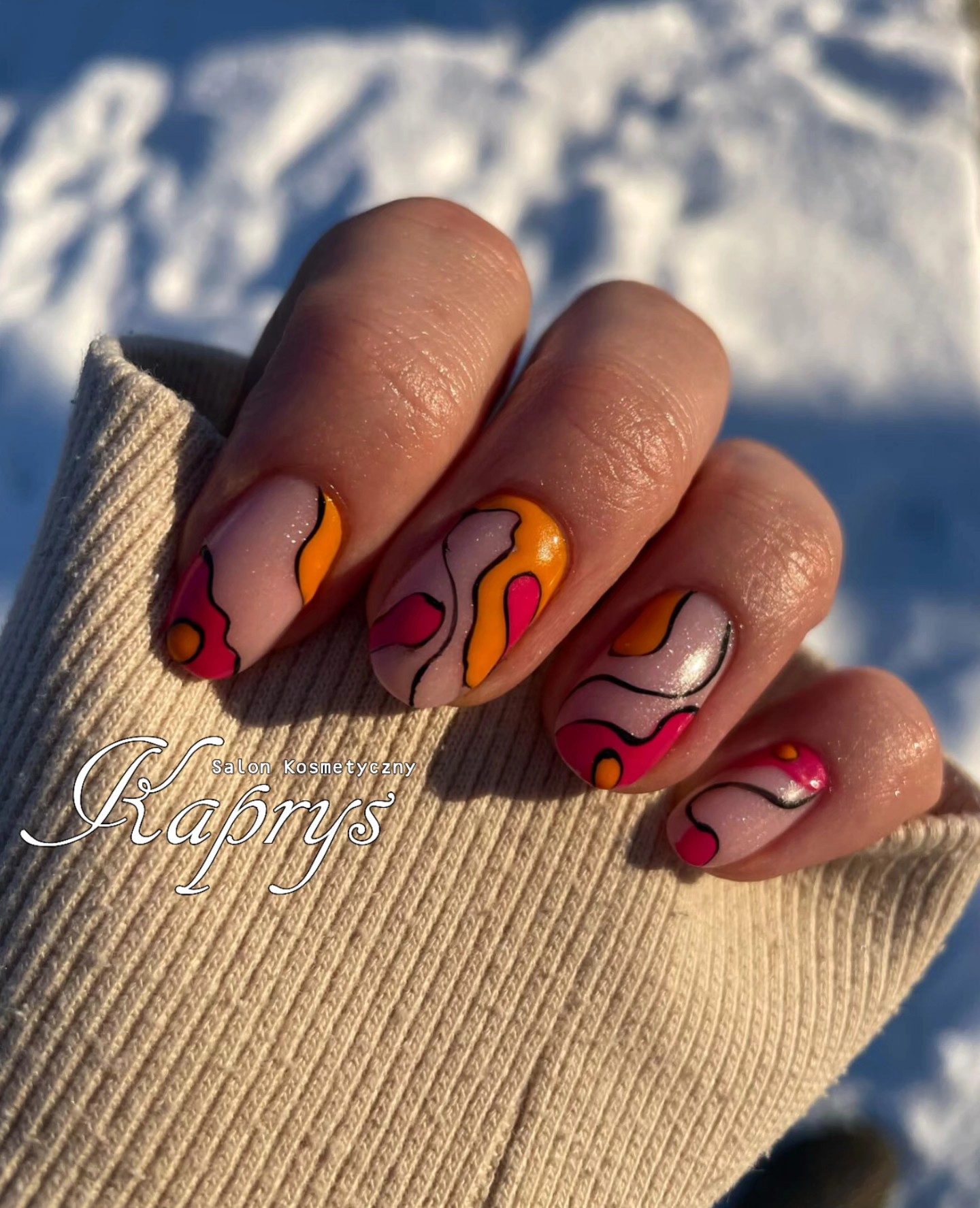 Manicure hybrydowy